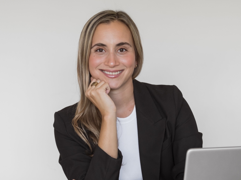 Directora y fundadora Karen Zawadzki